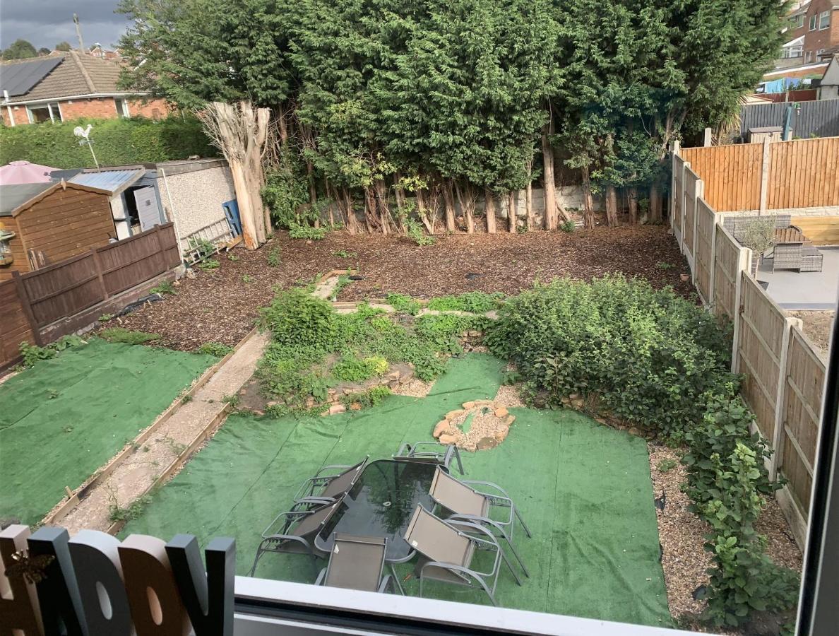 Crowthorne House, Beautiful 3 Bedroom Home For Upto 8 Guests, With Sofa Bed Cul-De-Sac With Private Driveway Нотингам Екстериор снимка